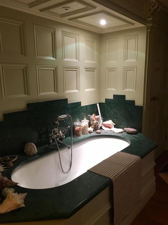 مبيت وإفطار غودالمينغ Hambledon House المظهر الخارجي الصورة